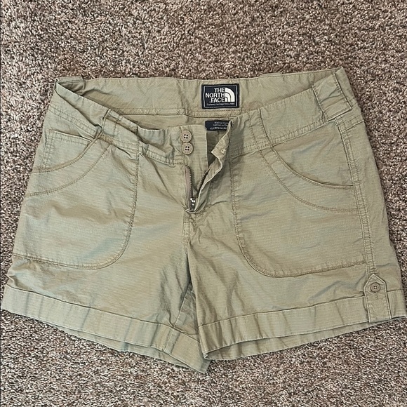 The North Face Green Cargo Shorts Outdoor Essential - Picture 1 of 4